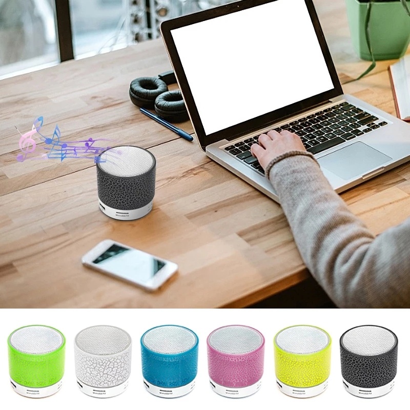 ミニ Bluetooth スピーカーワイヤレススピーカークラ - Adjustable Laptop Table のレビューと価格