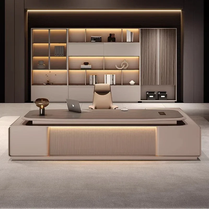 モダンな高級ライトスーパーバイザー、上司、管理職、高級エグゼ - Office Furniture Rental のレビューと価格