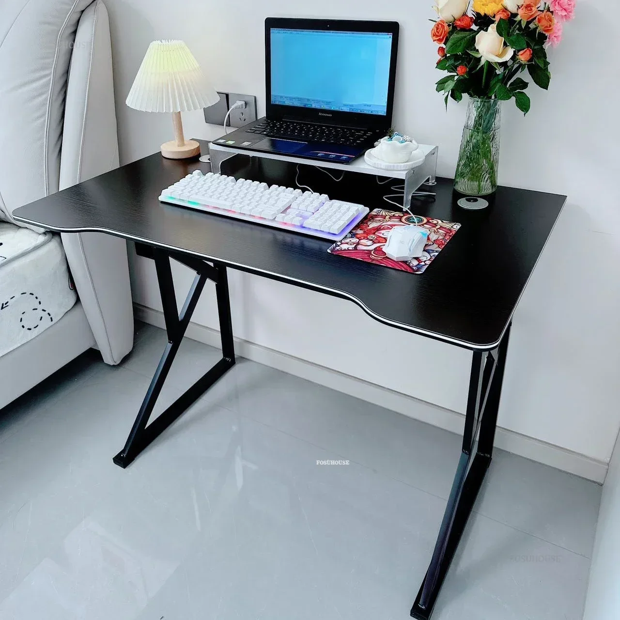 # 北欧風ライトラグジュアリーコンピューターデスク デスクト - Office Furniture Rental のレビューと価格